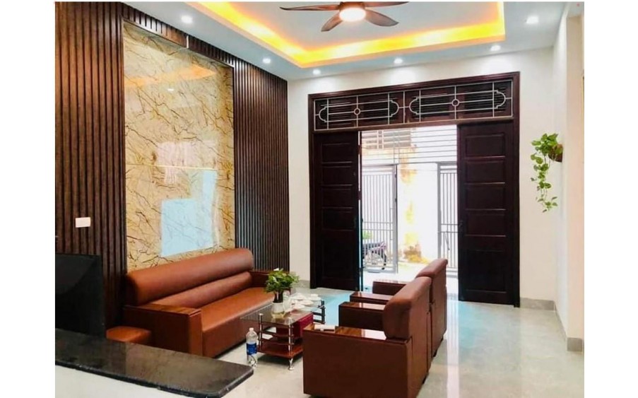 BÁN NHÀ CỔ LINH  37M   3,25 TỶ, NHÀ ĐẸP.